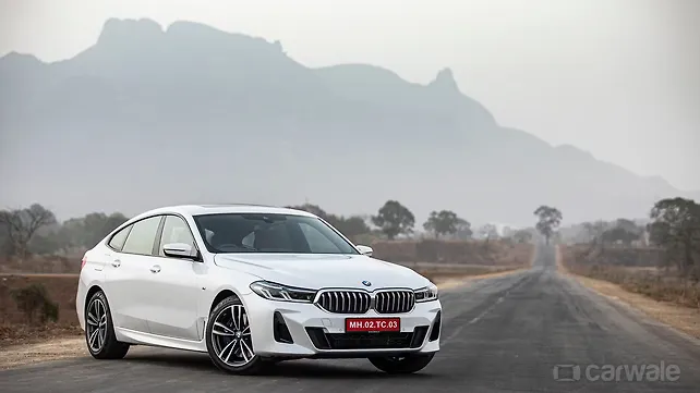 BMW 6 Series GT [2018-2021] Right Front Three Quarter