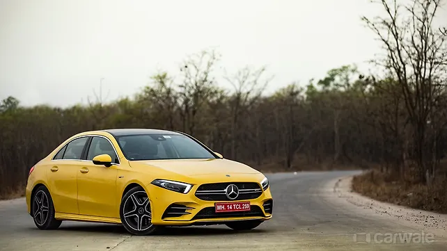 Mercedes-Benz A-Class Limousine [2021-2023] Right Front Three Quarter