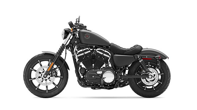 Harley-Davidson Iron 883 Left Side View Image - BikeWale