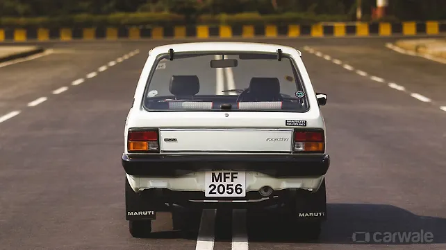 Maruti 800 back side discount