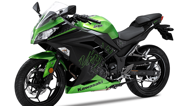 Kawasaki Ninja 300 [2018-2019] Right Front Three Quarter