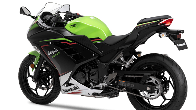 Kawasaki Ninja 300 [2018-2019] Right Rear Three Quarter