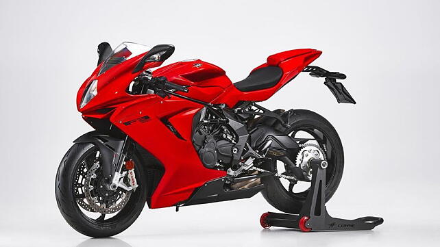 MV Agusta F3 800 Left Front Three Quarter