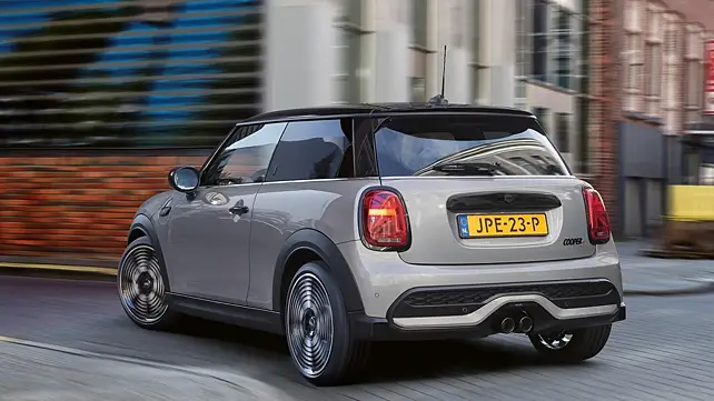 Left Rear Three Quarter Left Rear Three Quarter