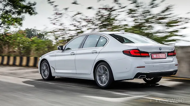 BMW 5 Series Price - Images, Colours & Reviews - CarWale