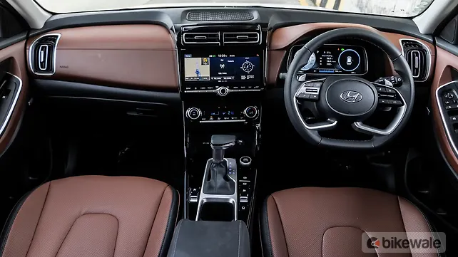 Hyundai Alcazar Images: Model Interior & Exterior Photo Gallery