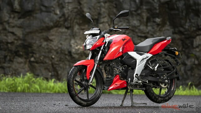 TVS Apache RTR 160 4V available with no-cost EMI offer