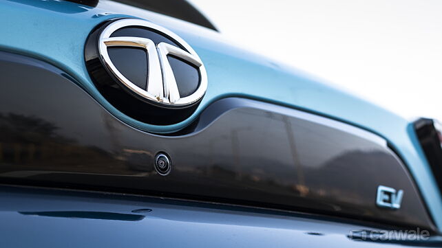 Tata Motors to introduce 10 new electric vehicles by 2025