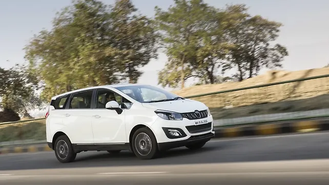 Mahindra Marazzo Right Front Three Quarter Mahindra Marazzo Right Front Three Quarter