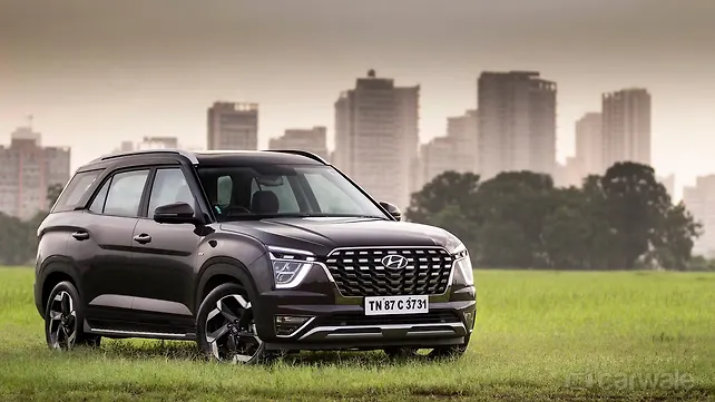 Hyundai Alcazar [2021-2023] Right Front Three Quarter