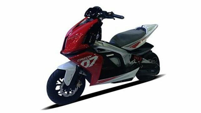 TVS iQube Left Front Three Quarter