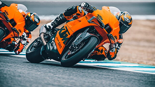 Track-only KTM RC 8C: Image Gallery