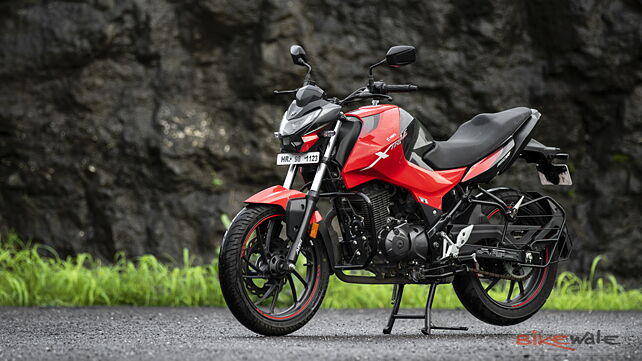 TVS Apache RTR 160 4V vs Hero Xtreme 160 R: Comparison Test Review ...