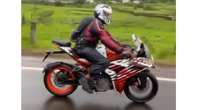 New KTM RC 200 spotted testing in India once again