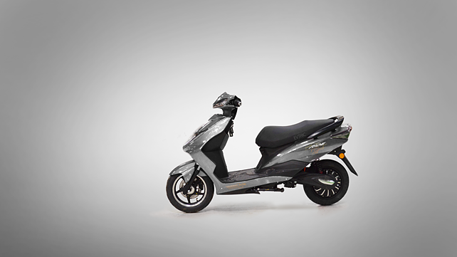 Evtric Axis and Evtric Ride e-scooters launched in India