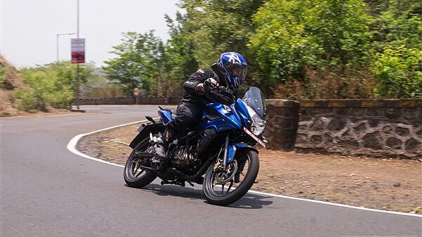 Bajaj Pulsar AS150 Price Images Used Pulsar AS150 Bikes BikeWale