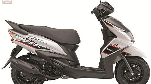 Yamaha rz scooty sale