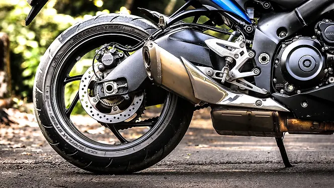 Suzuki GSX-S1000F Price, Images & Used GSX-S1000F Bikes - BikeWale