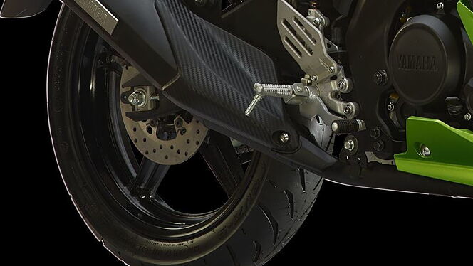 Yamaha YZF-R15 S Rear Wheel & Tyre