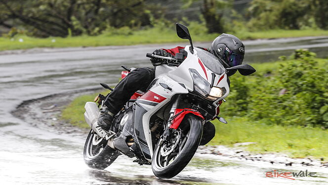 Benelli 302R First Ride Review