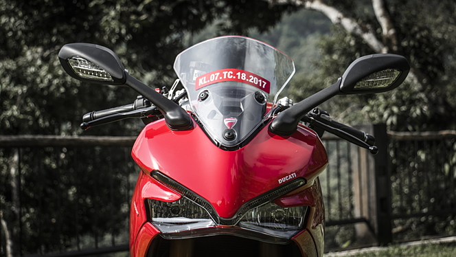 2018 deals ducati supersport