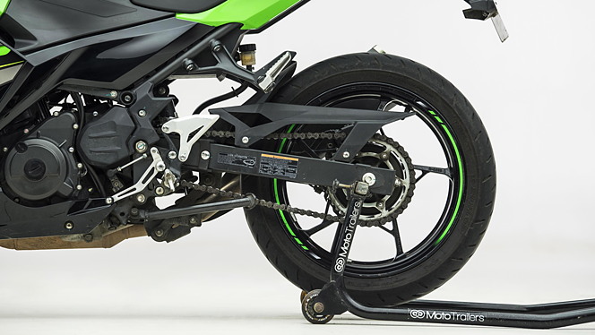 Kawasaki big bike online 400cc