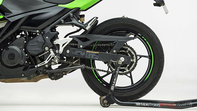 Kawasaki Ninja 400 Rear Wheel & Tyre