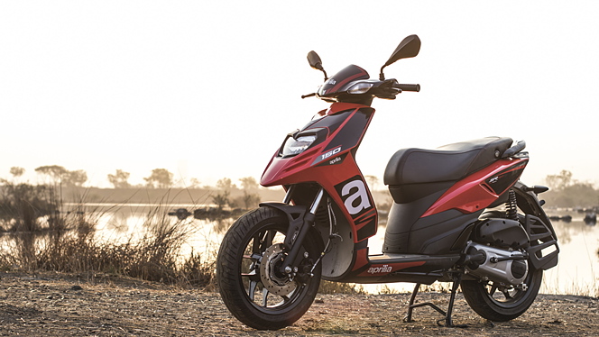 Aprilia 150 deals scooty