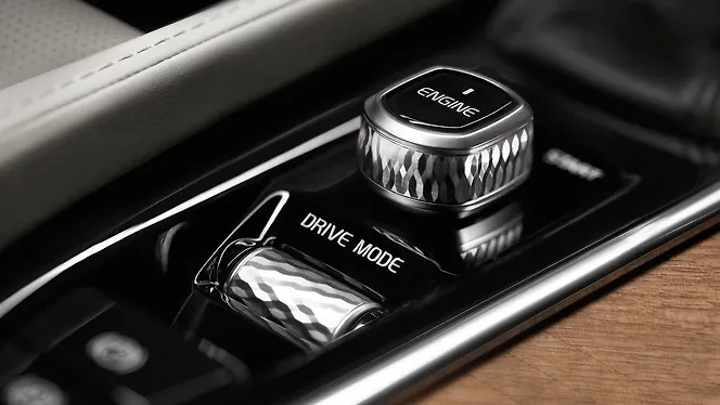 Volvo Xc90 Price In India Images Mileage Colours Carwale