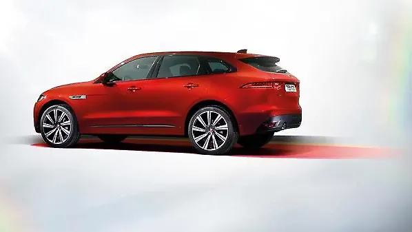 Jaguar F-Pace [2016-2021] Rear View