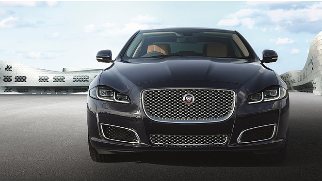 Jaguar XJ L Price - Images, Colors & Reviews - CarWale