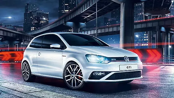 Volkswagen GTI Right Front Three Quarter