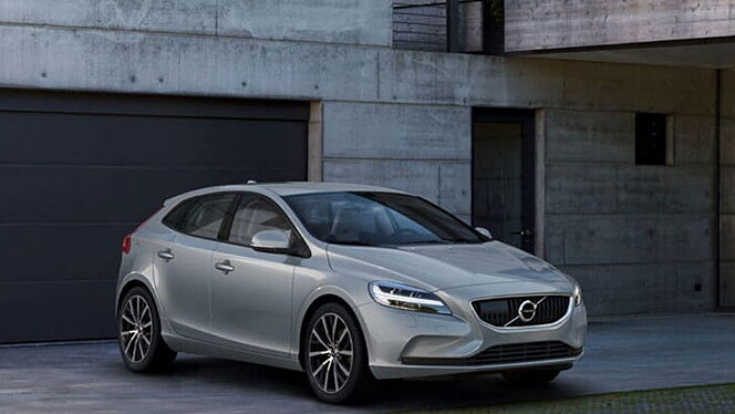 Volvo V40 [2016-2019] Price - Images, Colors & Reviews - CarWale