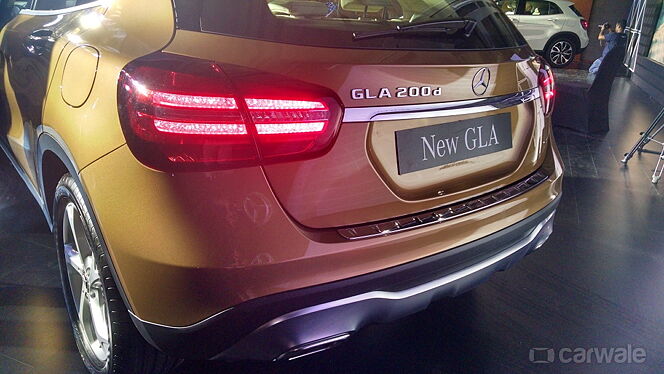 Mercedes-Benz GLA-Klasse GLA 200 d 4Matic AMG Line, Diesel, € 37.290