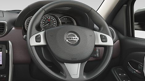 Nissan Terrano Steering Wheel