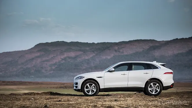 Jaguar F-Pace [2016-2021] Left Side View