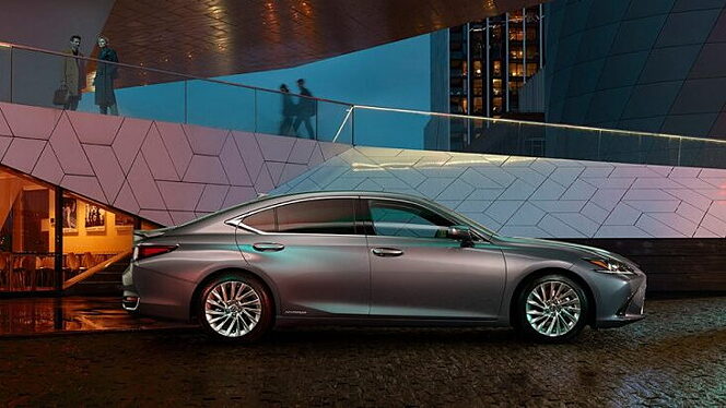 Lexus Es Bs6 Price January Offers Images Colours Reviews Carwale