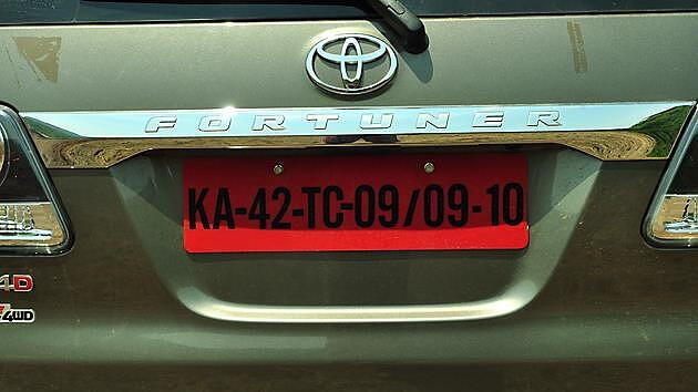 Toyota Fortuner [2012-2016] Rear View