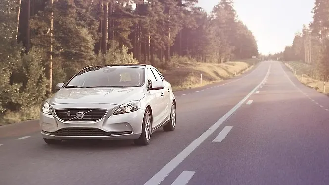20+ Volvo V40 D3 R Design Price Images