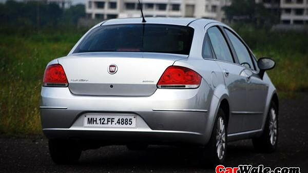Discontinued Fiat Linea [2008-2011] Price, Images, Colours