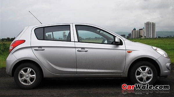 Discontinued i20 2008 2010 Sportz 1.4 CRDI 6 Speed BS IV on road