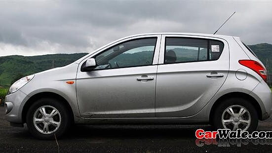 Discontinued i20 2008 2010 Sportz 1.4 CRDI 6 Speed BS IV on road