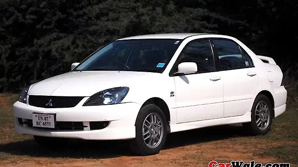 Mitsubishi Cedia [2009-2013] Left Front Three Quarter
