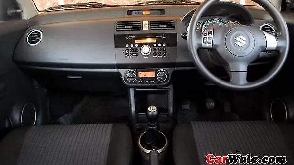 Maruti Suzuki Swift  [2010-2011] Dashboard