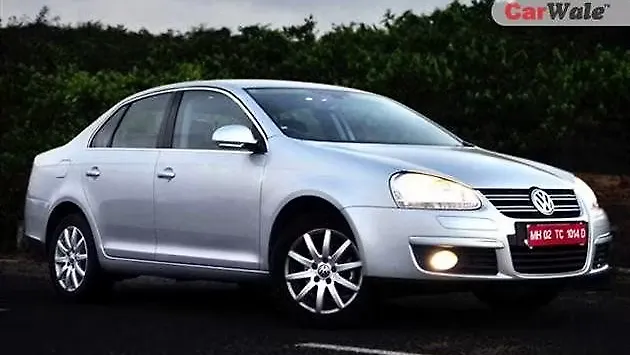 Volkswagen Jetta 2008 2011 Comfortline 1 9 Tdi At Price In India Features Specs And Reviews Carwale
