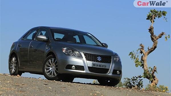 Maruti Kizashi 2011 2014 Price Images Colors Reviews Carwale