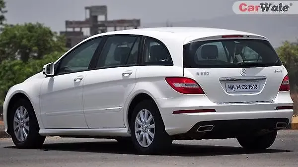 Discontinued R-Class R350 4MATIC on road Price | Mercedes-Benz R-Class ...