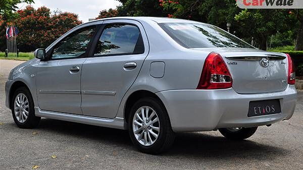 Toyota Etios [2010-2013] Left Rear Three Quarter