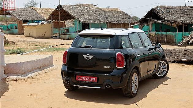 MINI Clubman Price - Images, Colors & Reviews - CarWale
