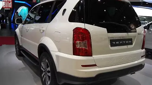 Discontinued Rexton RX7 on road Price | Ssangyong Rexton RX7 Features ...